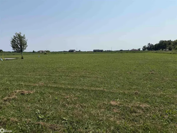 Lot 16 Benton AVE, Albia, IA 52531