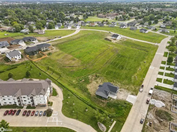 819 W. Merle Hibbs BLVD, Marshalltown, IA 50158