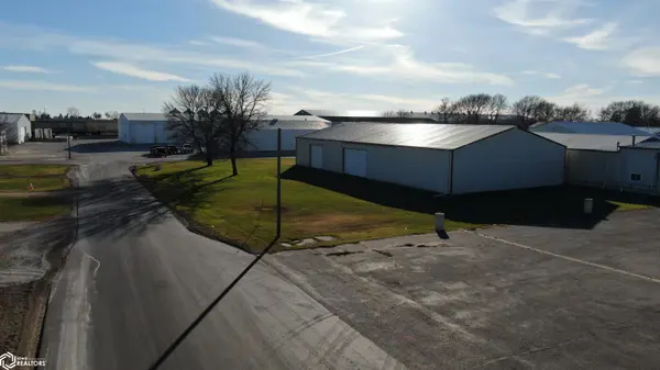 1302 Central AVE, Clarion, IA 50525