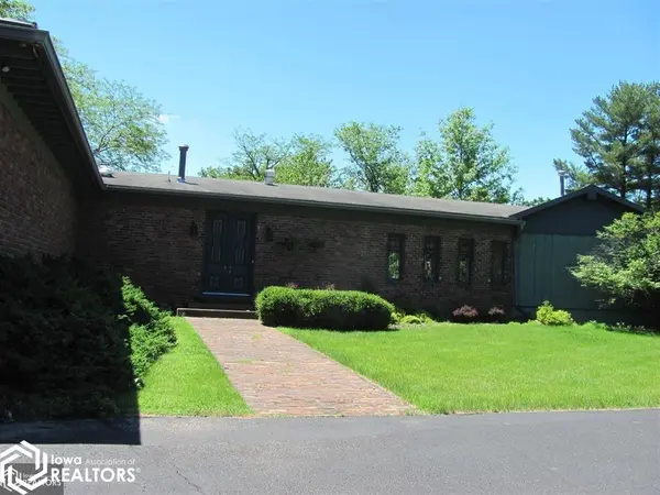 2 Birchwood Heights Dr., Ottumwa, IA 52501