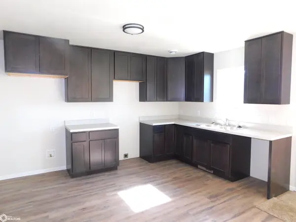 216 10th Street, Manilla, IA 51454
