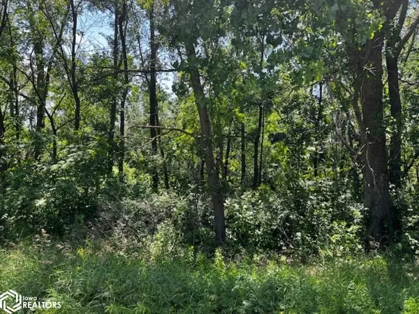 00000 Hwy 18 & 260th Street, Clear Lake, IA 50428