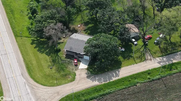 2102 Taylor AVE, Rowan, IA 50470