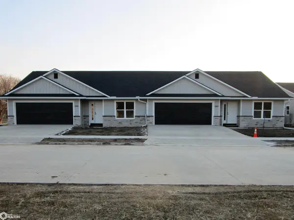 2311 Heritage LN, Iowa Falls, IA 50126