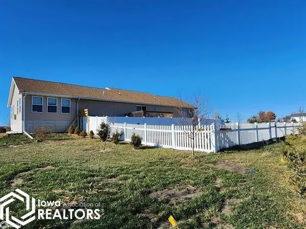 1690 Dogwood AVE, Creston, IA 50801