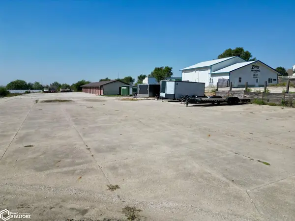 1723 HWY 71, Carroll, IA 51401