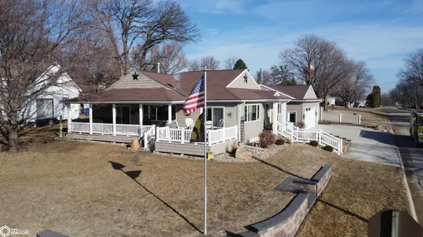 2 Hillcrest ST, Ventura, IA 50482