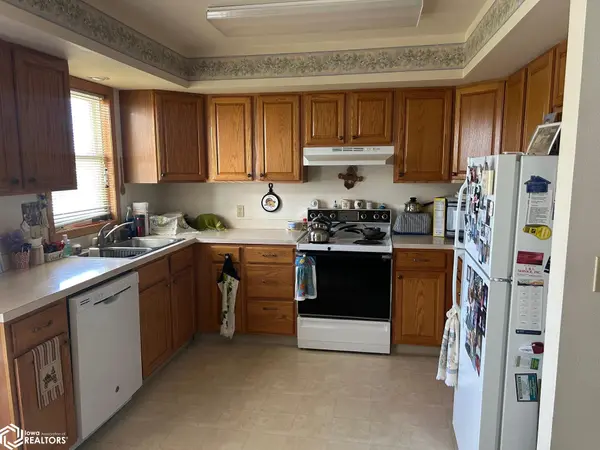 324 S Washington, Eagle Grove, IA 50533
