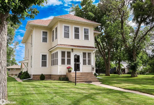 301 5th Ave N, Humboldt, IA 50548