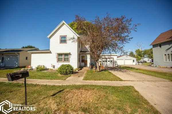 514 5Th ST, Whittemore, IA 50598