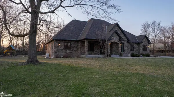 617 B AVE, Albia, IA 52531