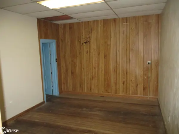 317 Main ST, Clutier, IA 52217