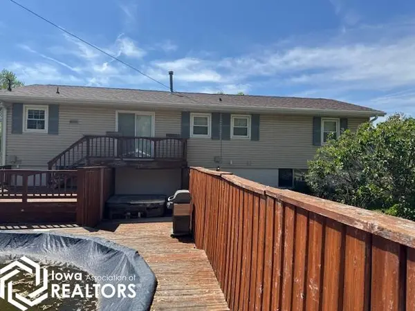 726 N 13th ST, Chariton, IA 50049