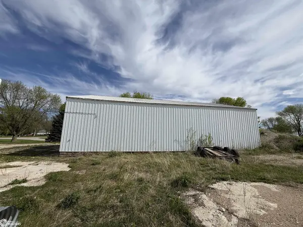 410 3Rd ST, Lakota, IA 50451
