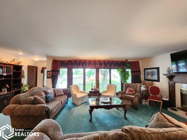 3511 19th ST, Mason City, IA 50401