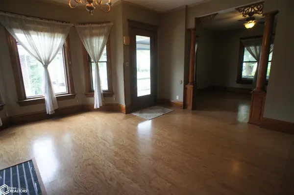 821 Division ST, Webster City, IA 50595-3125