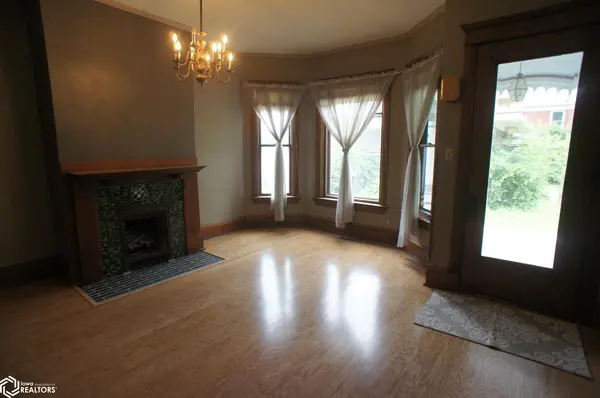 821 Division ST, Webster City, IA 50595-3125