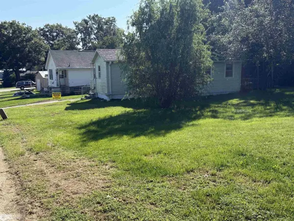 1109 Cyclone AVE, Harlan, IA 51537