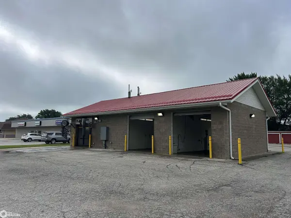 703 W Elm AVE, Pocahontas, IA 50574