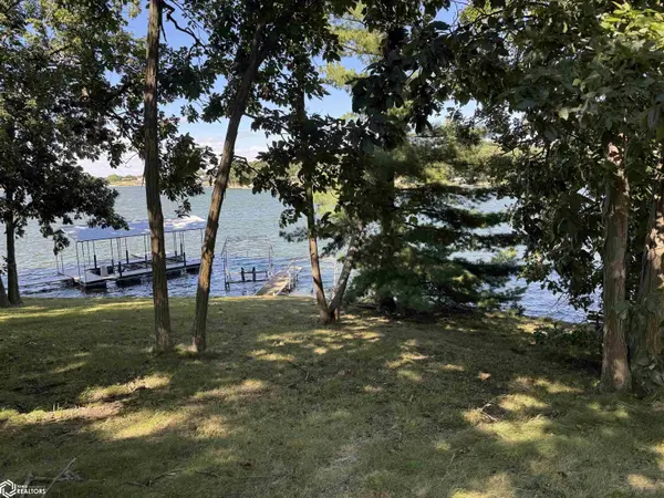1276 Bee Tree LN, Ellston, IA 50074