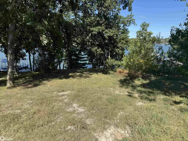 1276 Bee Tree LN, Ellston, IA 50074