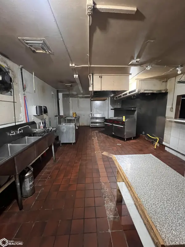 19 S Main ST, Denison, IA 51442