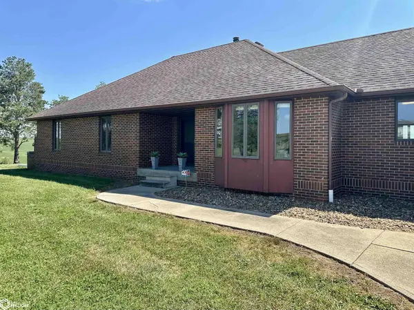 49418 120th AVE, Lucas, IA 50151