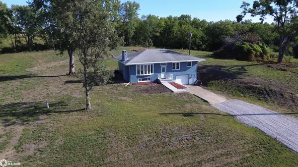2375 State HWY 2, Bedford, IA 50833