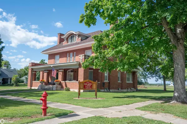 255 Polk ST, Warsaw, IL 62379