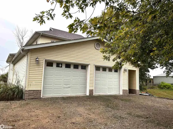 721 Center ST, Britt, IA 50423