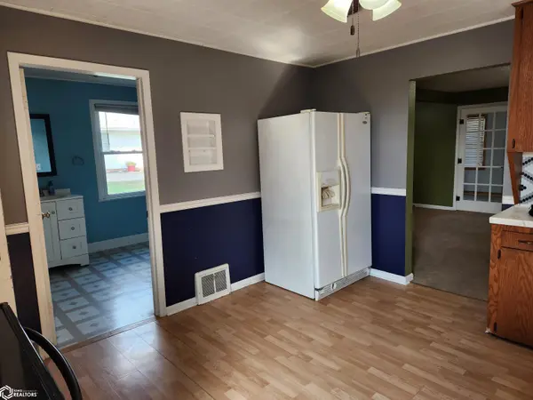 505 Mowery ST, Traer, IA 50675