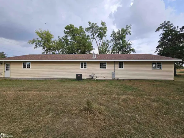 301 W South ST, Lake City, IA 51449