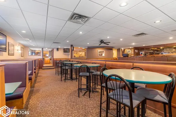 2274 Highway 63, Oskaloosa, IA 52577