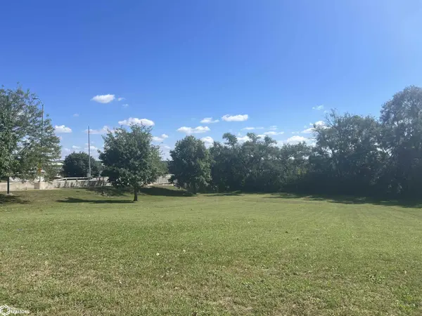 2nd Main ST, Keokuk, IA 52632