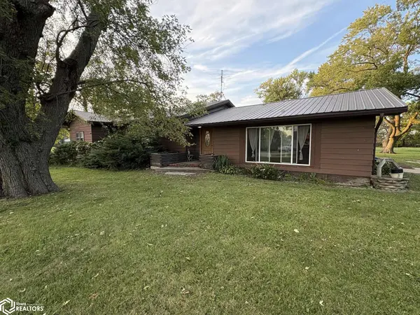 301 Jefferson ST, Mystic, IA 52574