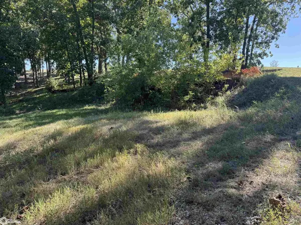 310 Bee Tree LN, Ellston, IA 50074