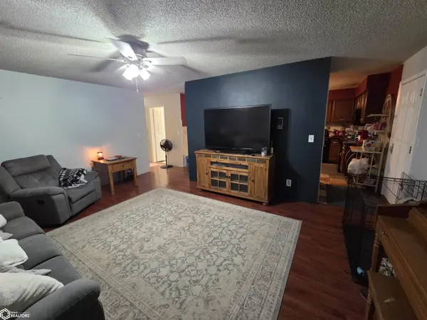 107 N Eugene ST, Orient, IA 50858