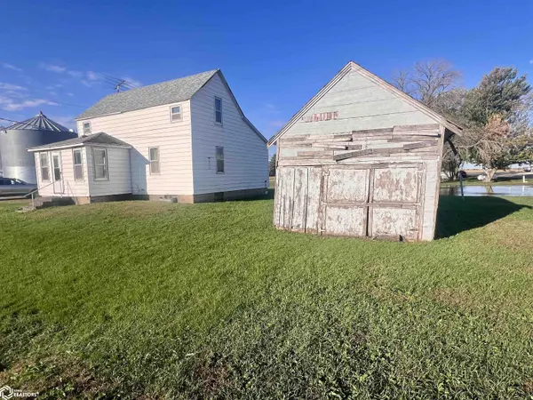 108 Buckeye AVE, Buckeye, IA 50006