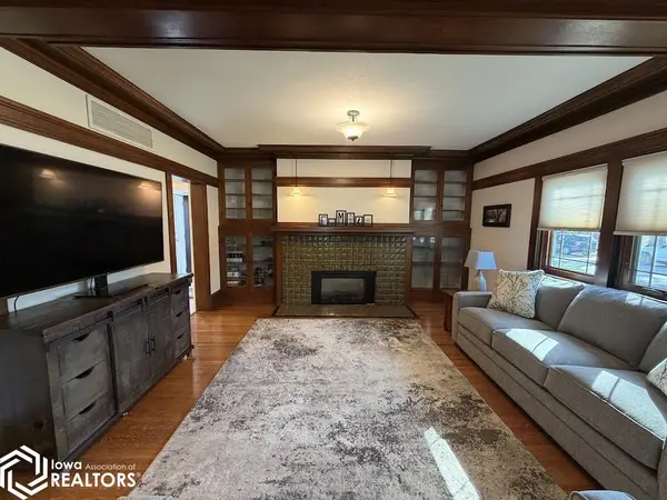 110 W 9Th ST, Atlantic, IA 50022