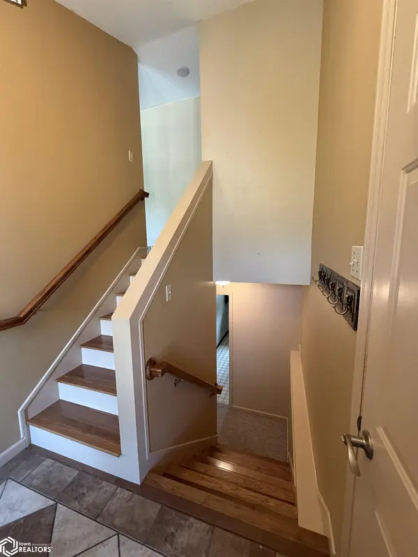1902 E Lucas ST, Algona, IA 50511