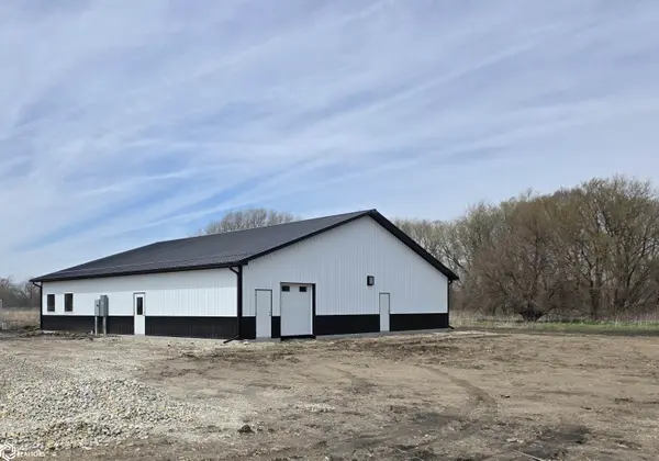 212 S High ST, Iowa Falls, IA 50126