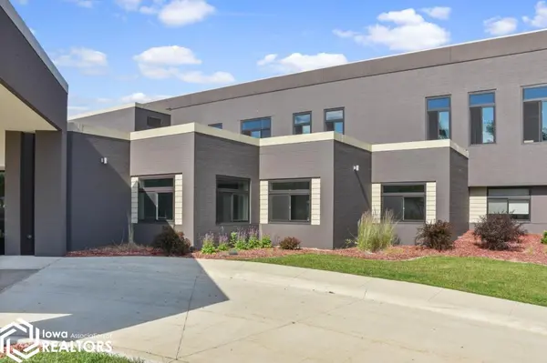 110 Rocksylvania Ave     Unit 201 #201, Iowa Falls, IA 50126