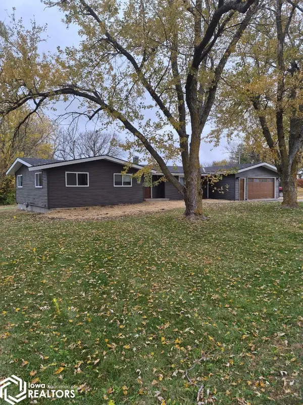 603 N West ST, Mount Ayr, IA 50854