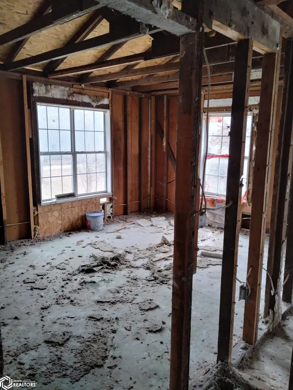706 W Briggs AVE, Fairfield, IA 52556
