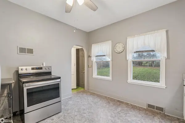 1703 W State ST, Marshalltown, IA 50158