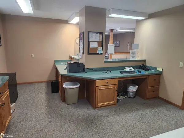1309 S Broadway ST, Toledo, IA 52342