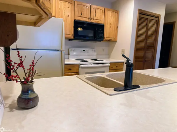 414 E Lake ST #8, Ventura, IA 50482