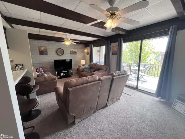 2700 N Shore DR #G -28, Clear Lake, IA 50428