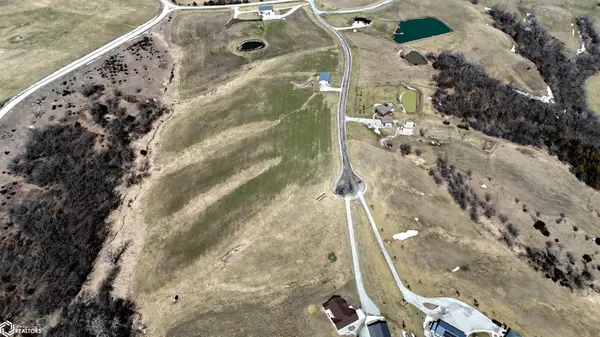13109 Clearview CT, Moravia, IA 52571