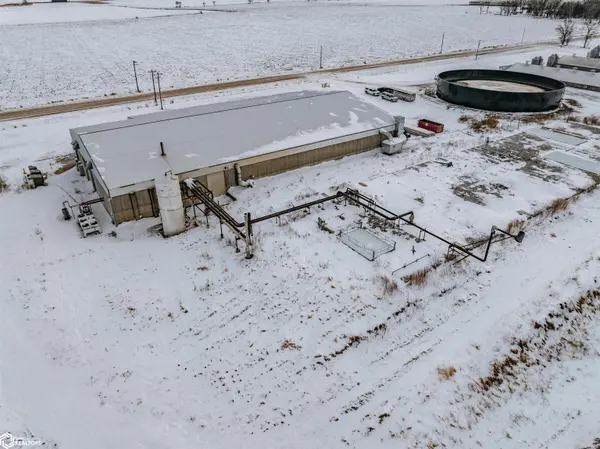 13395 Bell AVE, Riceville, IA 50466